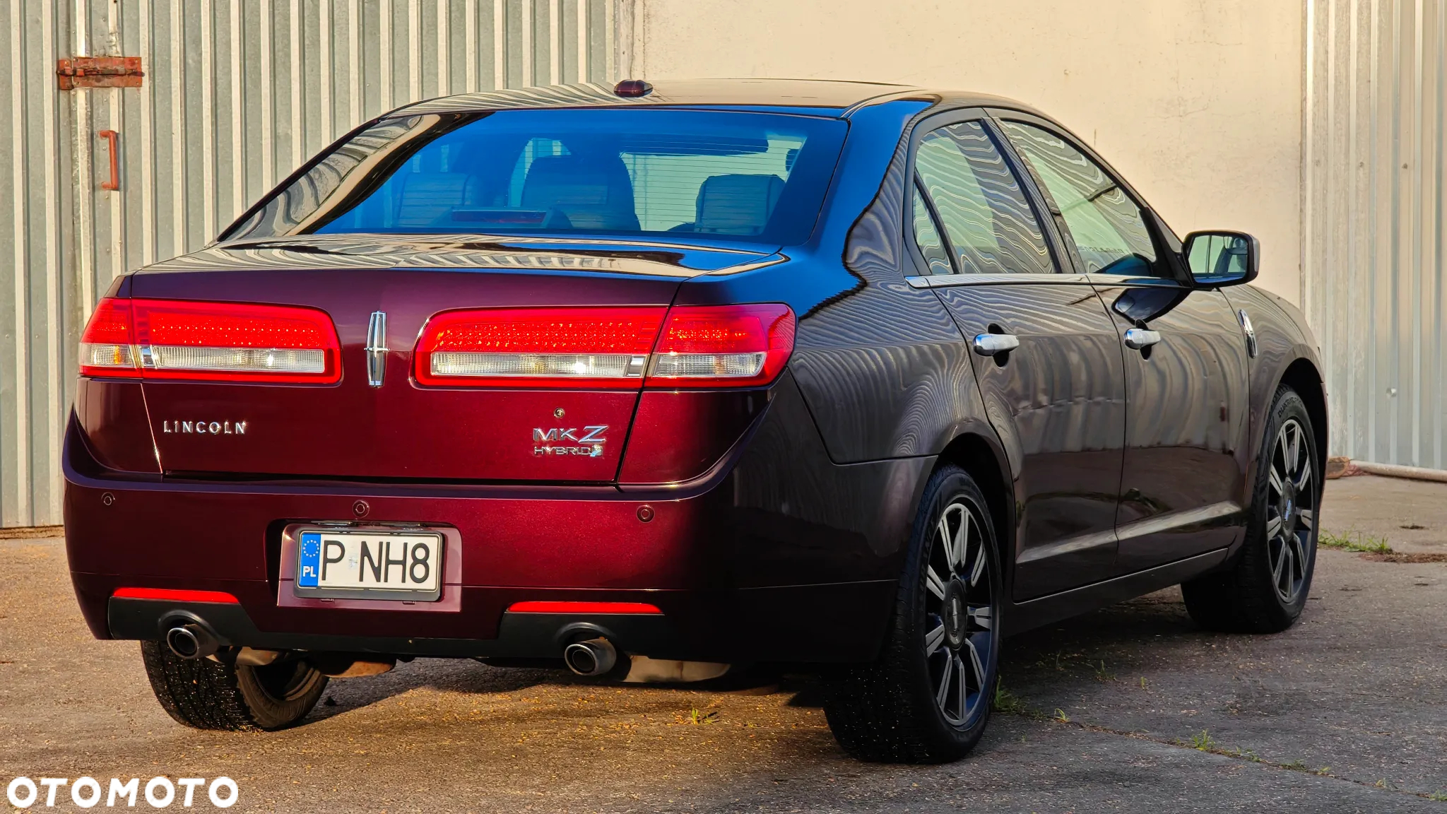 Lincoln MKZ - 40