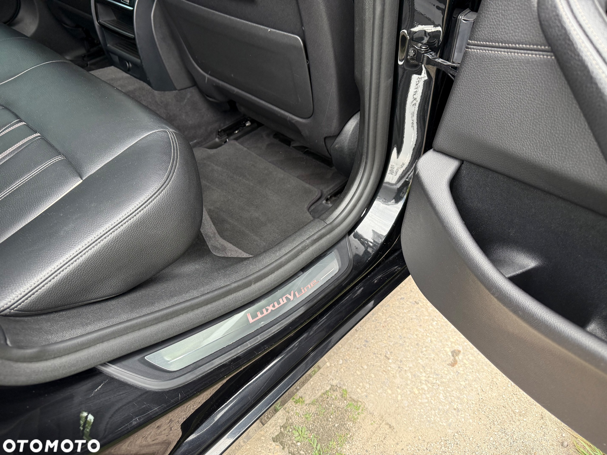 BMW Seria 5 530d xDrive Luxury Line - 28