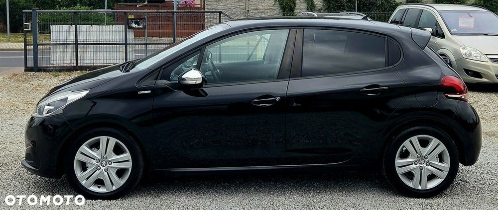 Peugeot 208 - 5