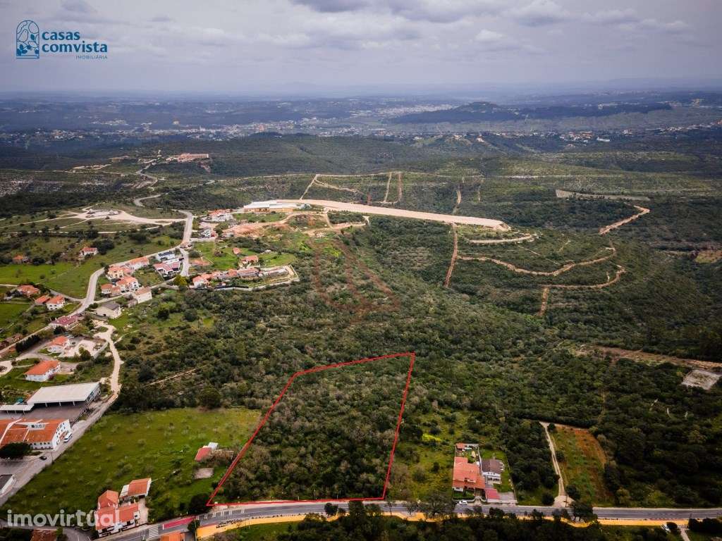 Terreno de 20.000 m² em Fátima | Junto à Igreja Matriz | 5.000 m² C... - Grande imagem: 2/12