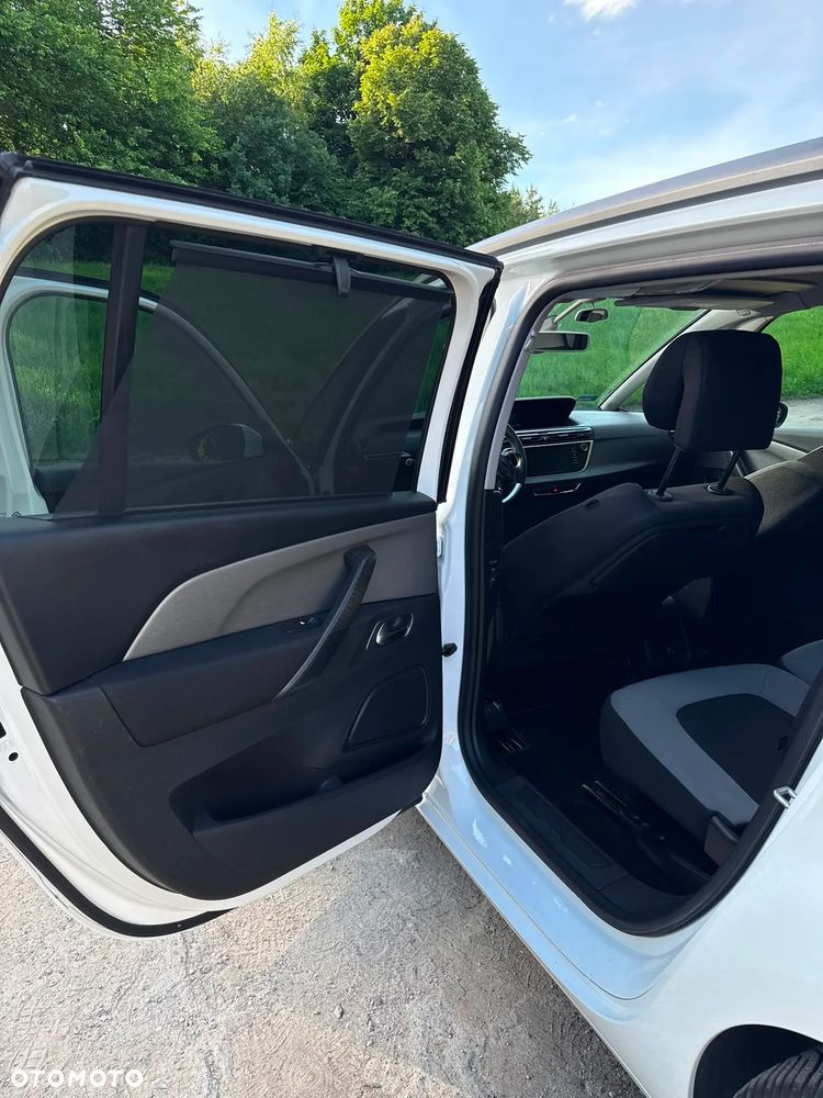 Citroën C4 Grand Picasso - 14