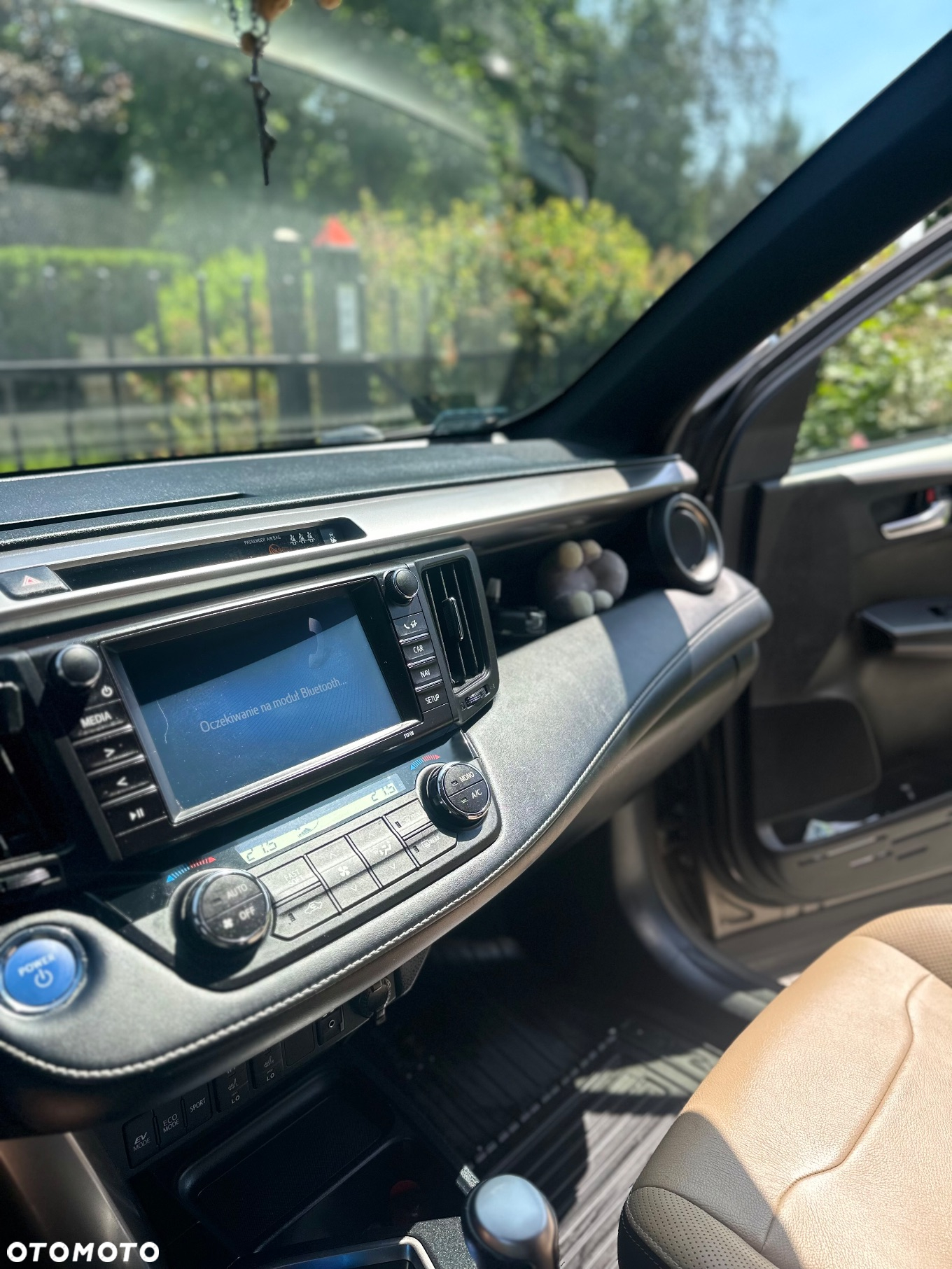 Toyota RAV4 Hybrid Premium 4x4 - 13