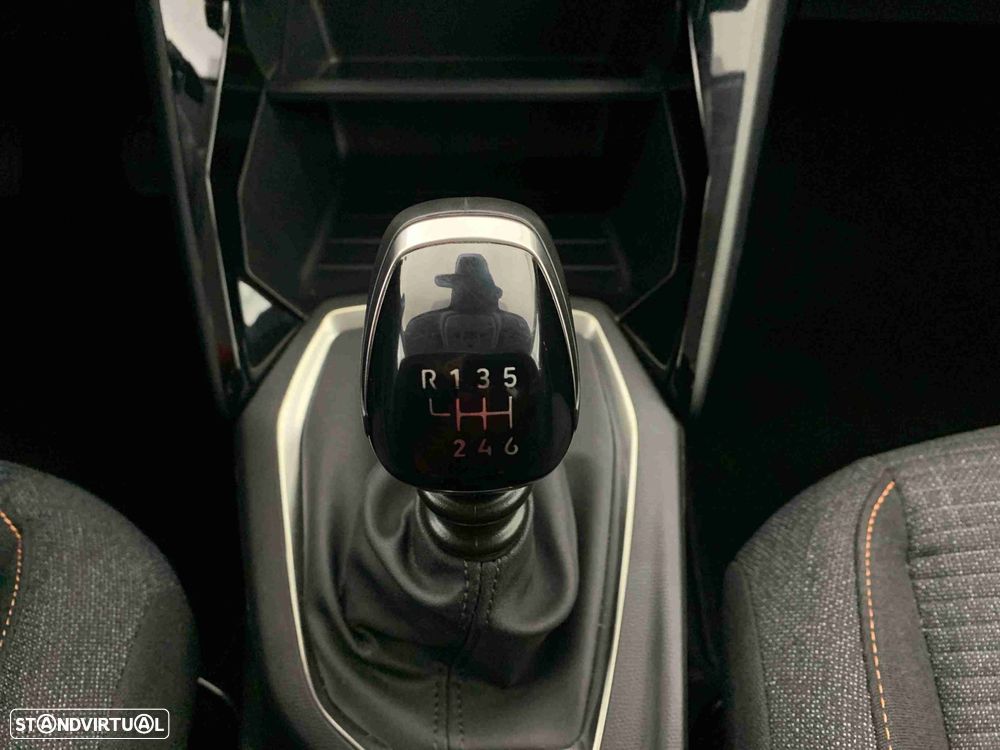 Peugeot 208 1.2 PureTech Style - 10