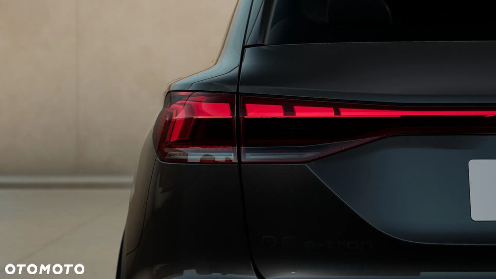 Audi Q6 e-tron - 9