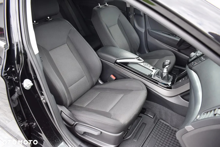 Hyundai i40 Kombi 1.7 CRDi Premium - 15