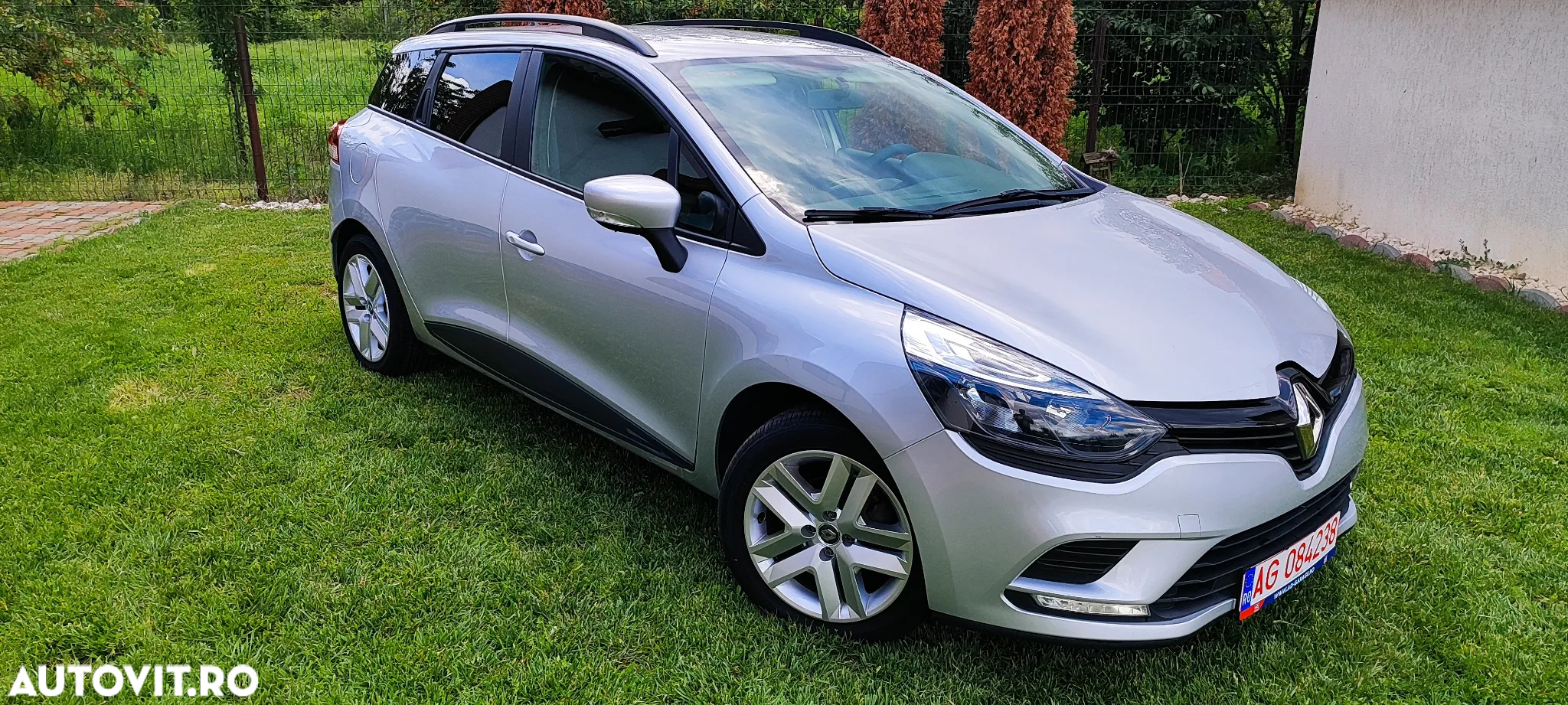 Renault Clio Grandtour Energy TCe 90 Start & Stop Dynamique - 2