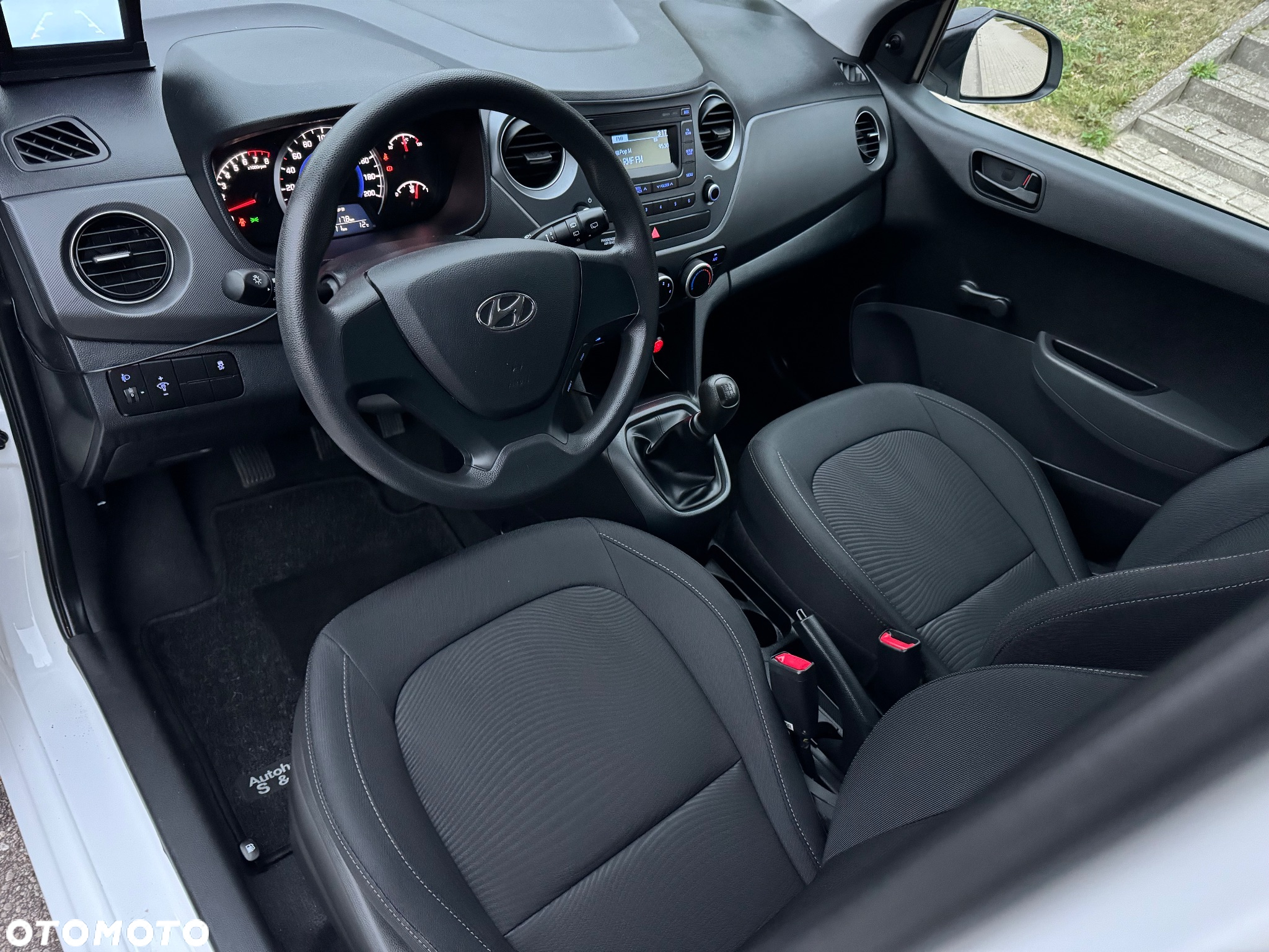 Hyundai i10 1.0 blue Style - 21