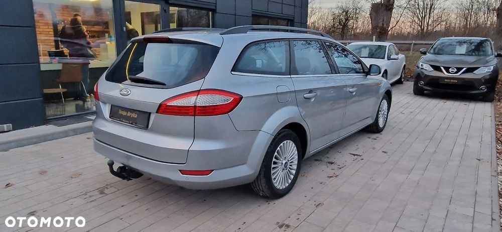 Ford Mondeo 2.0 Futura X - 6
