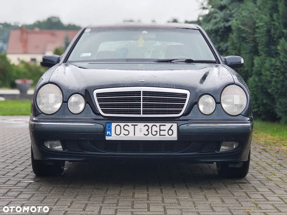 Mercedes-Benz Klasa E - 1