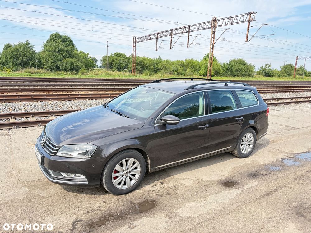 Volkswagen Passat 2.0 TDI Highline - 2
