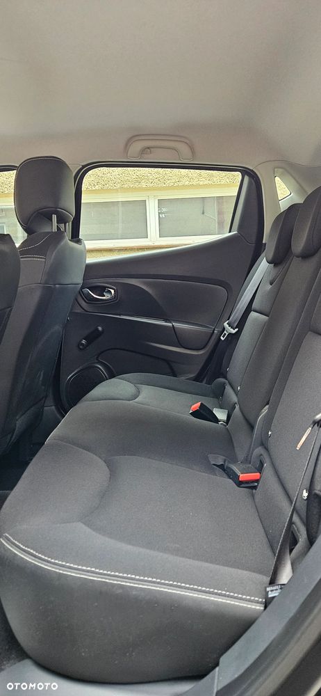 Renault Clio 1.2 16V 75 Expression - 18