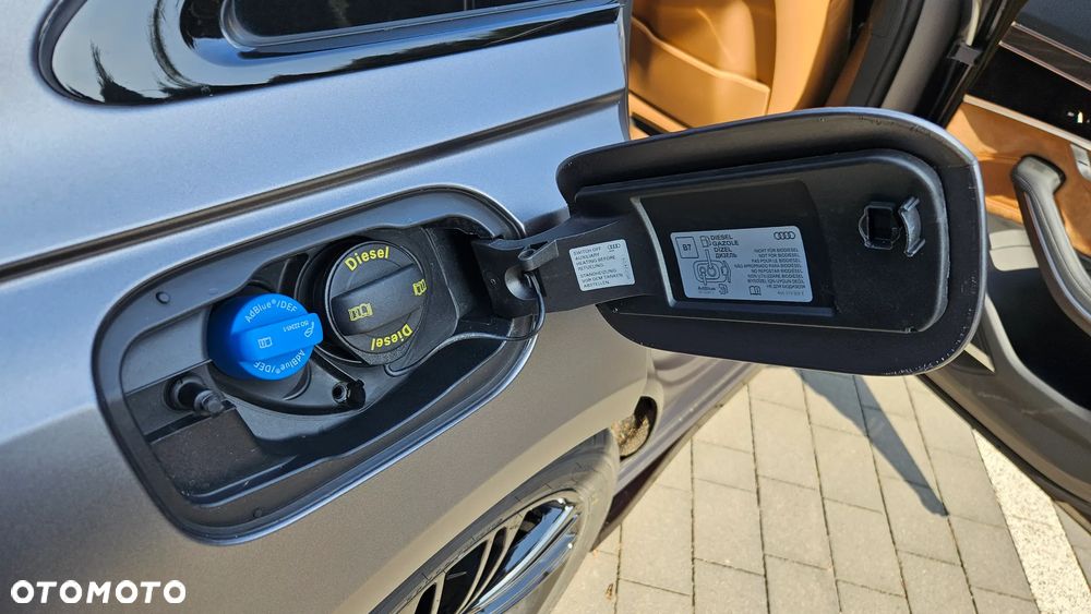 Audi A8 - 33