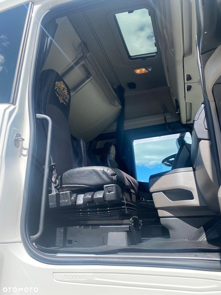 Scania S450 - 12