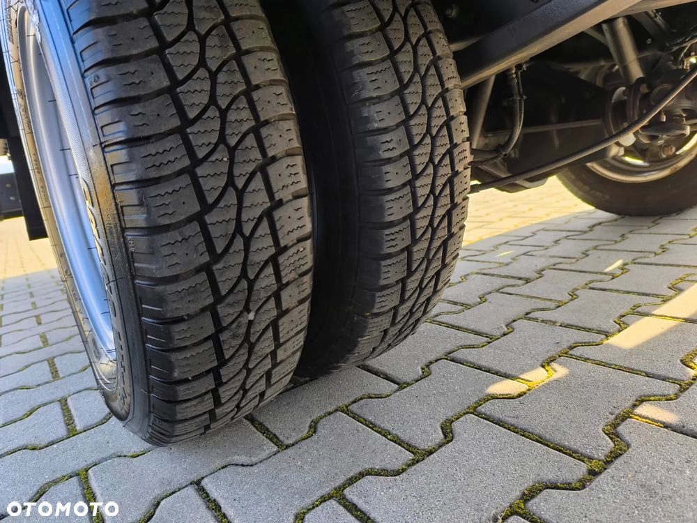 Iveco Daily 50C18 Plandeka, 12 Palet, Sypialnia, Firana+Drzwi z tyłu. - 36