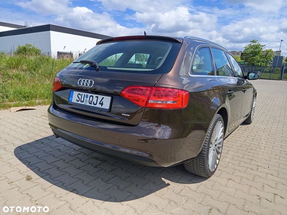 Audi A4 Avant - 19