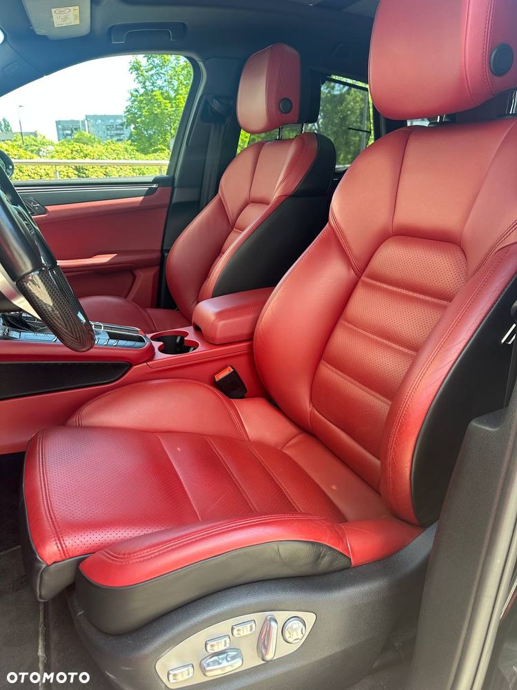 Porsche Macan - 8