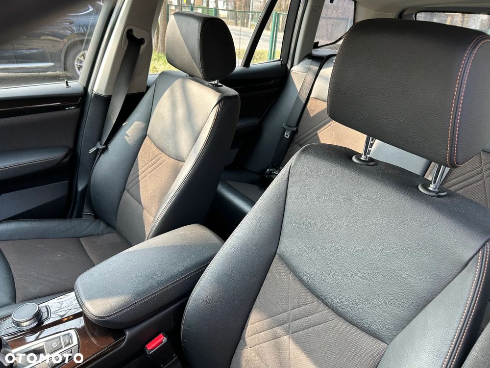 BMW X3 xDrive20d xLine - 11