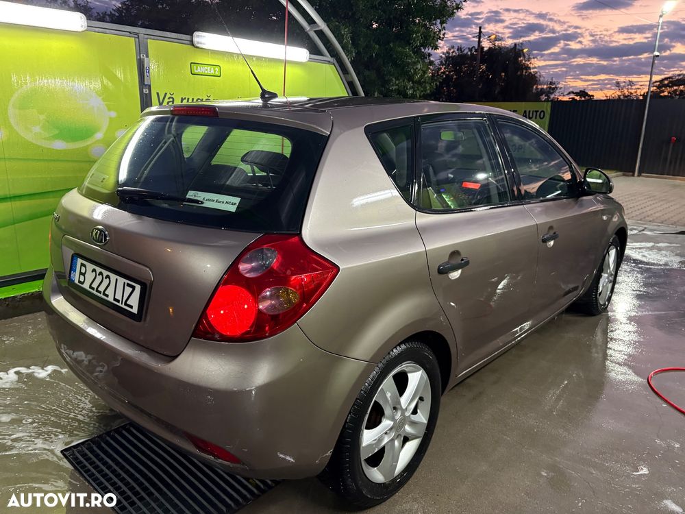 Kia Ceed 1.4 GSL CITY - 13