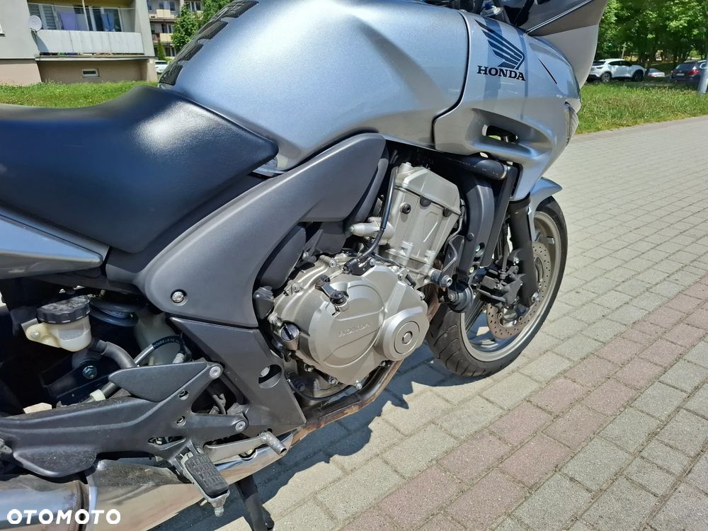 Honda CBF - 23