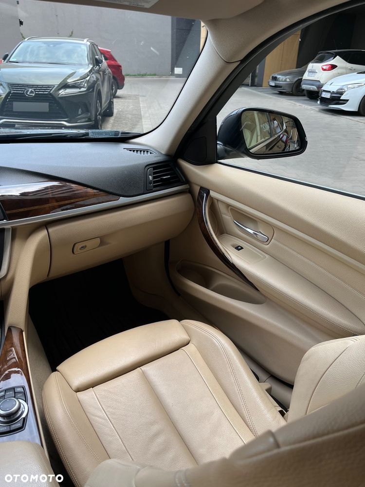 BMW Seria 3 - 18