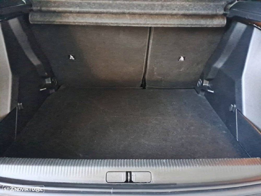 Peugeot 2008 1.2 PureTech Style - 6