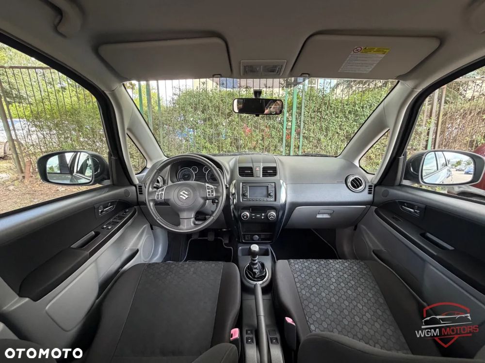 Suzuki SX4 - 8