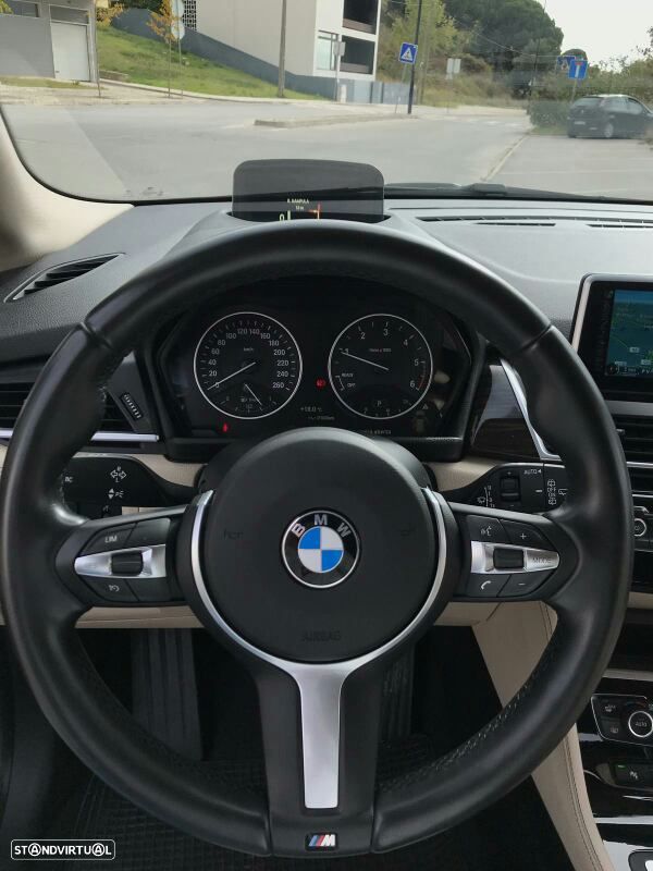 BMW 216 Active Tourer - 13