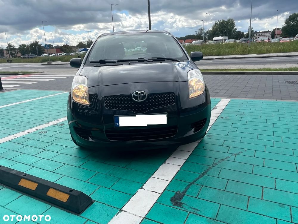 Toyota Yaris 1.0 Terra A/C - 11