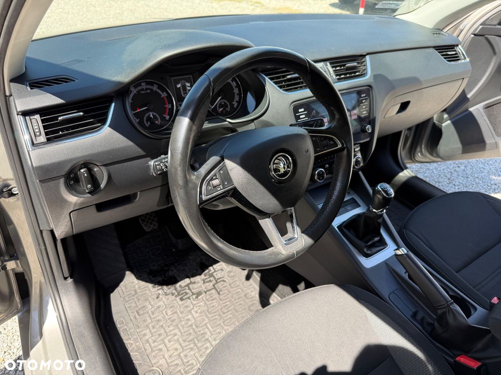 Skoda Octavia 1.5 TSI ACT Ambition - 10