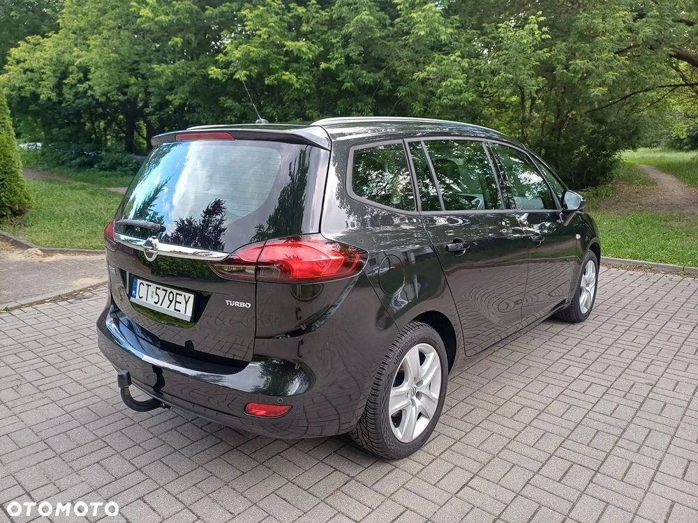 Opel Zafira - 15