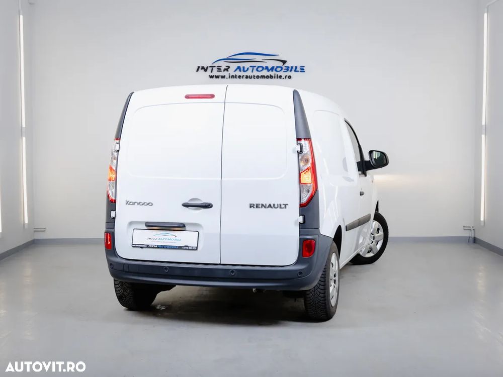 Renault Kangoo 1.5 Blue 80 Life - 12