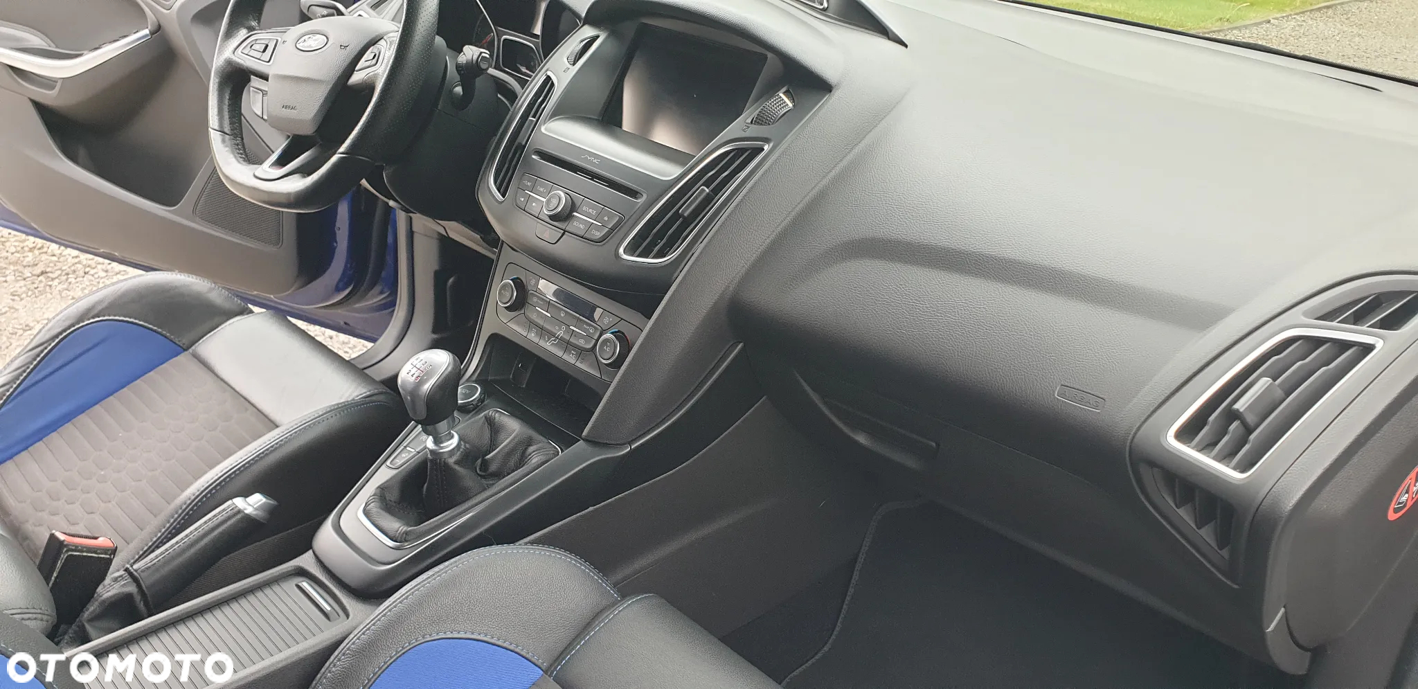 Ford Focus 2.0 TDCi ST - 34
