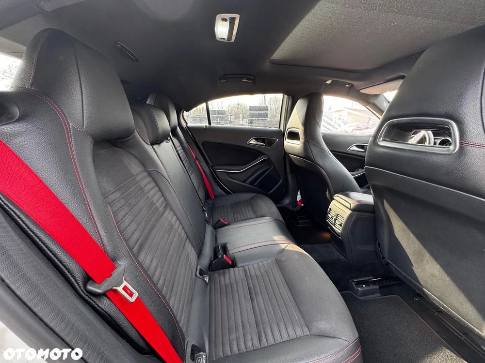 Mercedes-Benz Klasa A ver-180-d-edition-1-7g--dct - 27