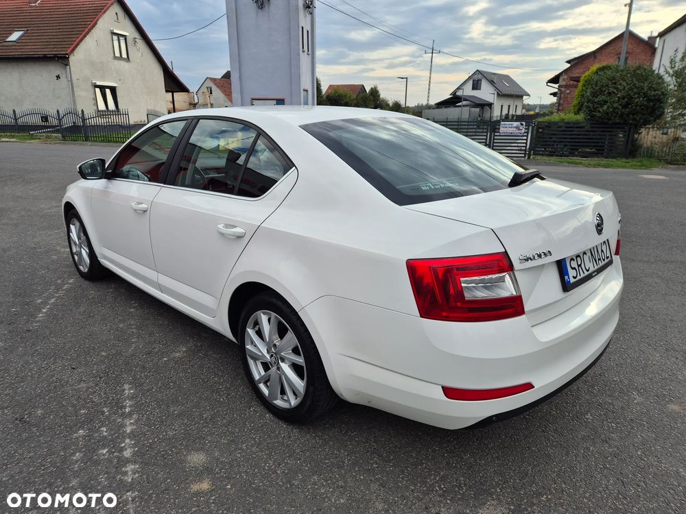 Skoda Octavia 2013 photo 4