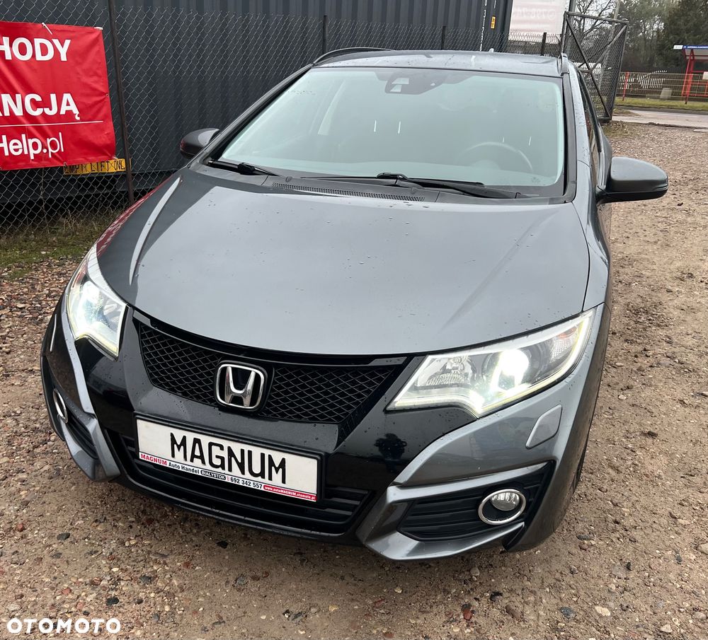 Honda Civic 1.8 i-VTEC Automatik Sport Black Edition - 25