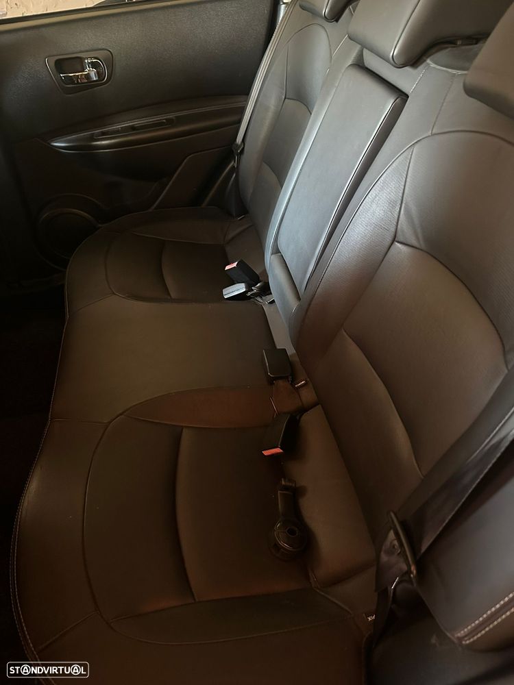 Nissan Qashqai 1.5 dCi Tekna NA - 2