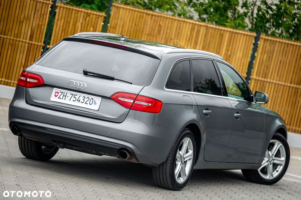 Audi A4 Avant 2.0 TFSI Quattro S tronic - 13