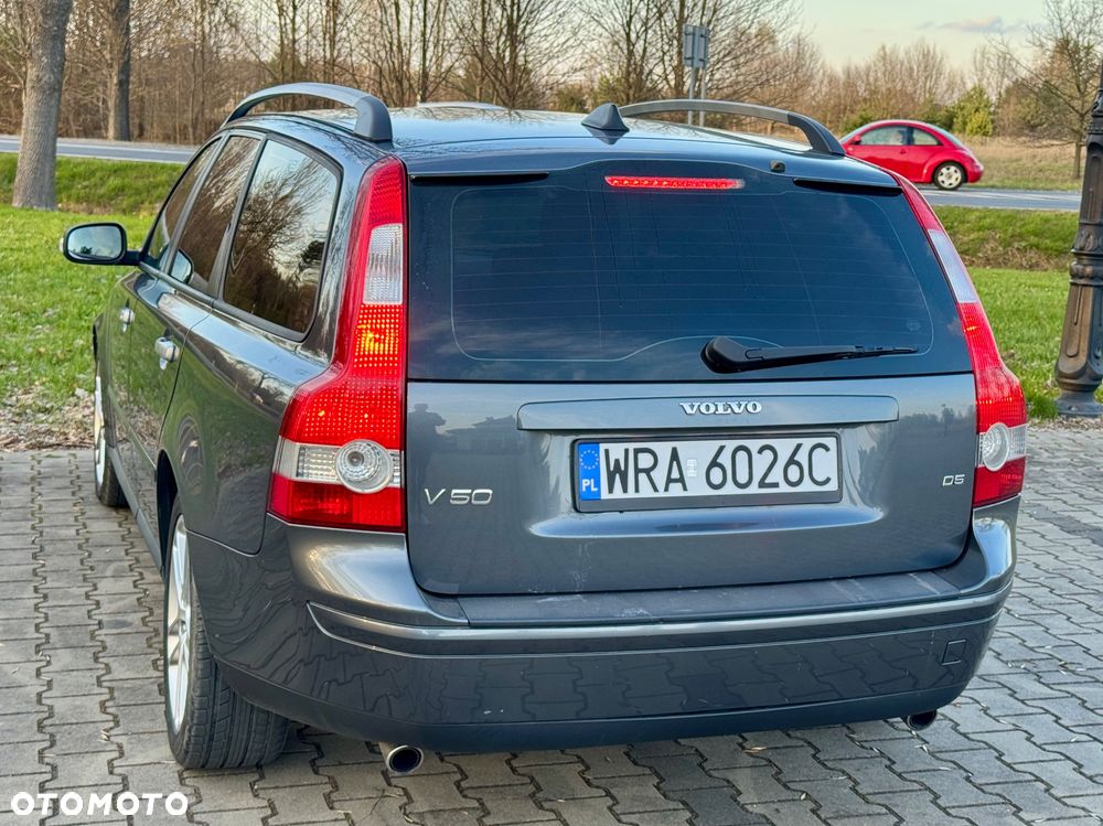 Volvo V50 2.4D5 Momentum - 7