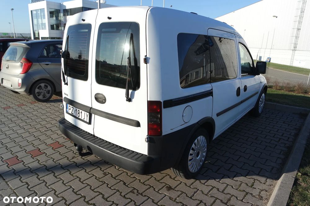 Opel Combo Tour - 3