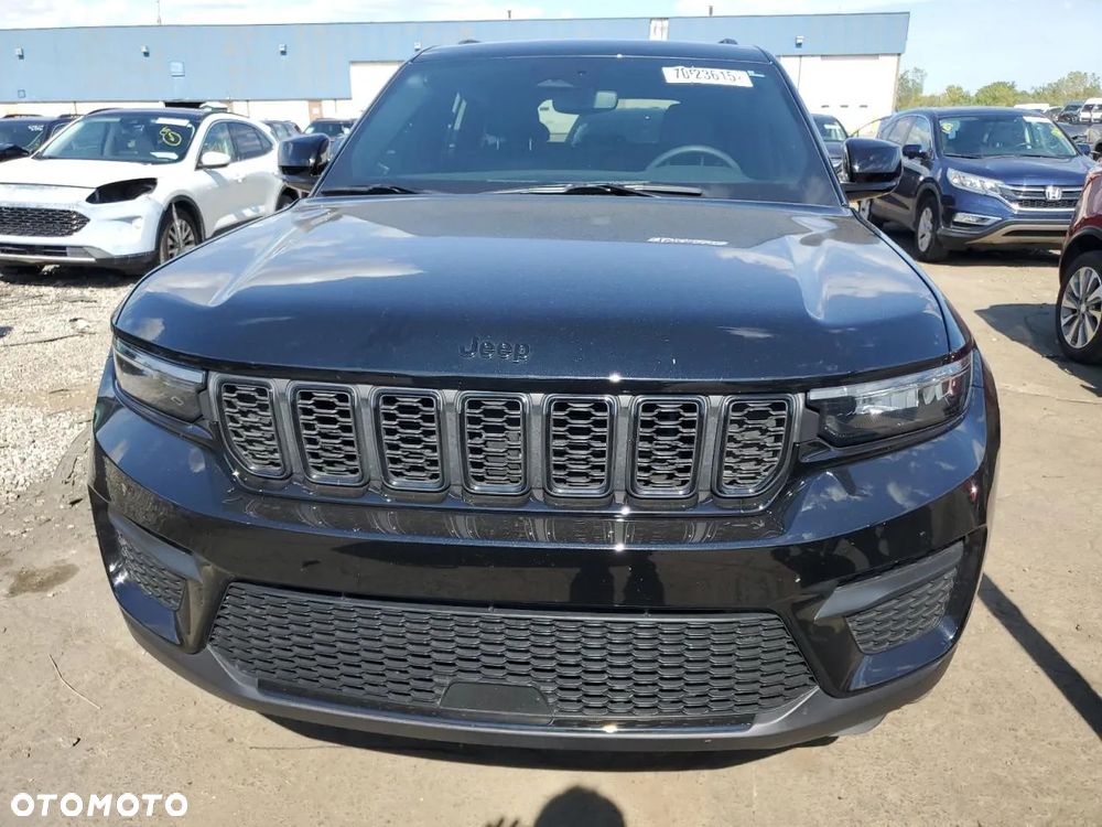 Jeep Grand Cherokee - 6