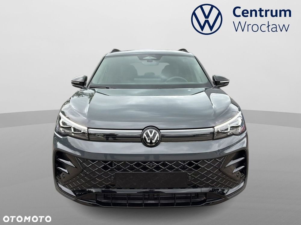 Volkswagen Tiguan - 9