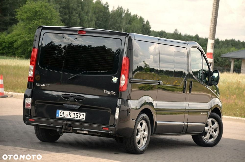 Renault Trafic - 10