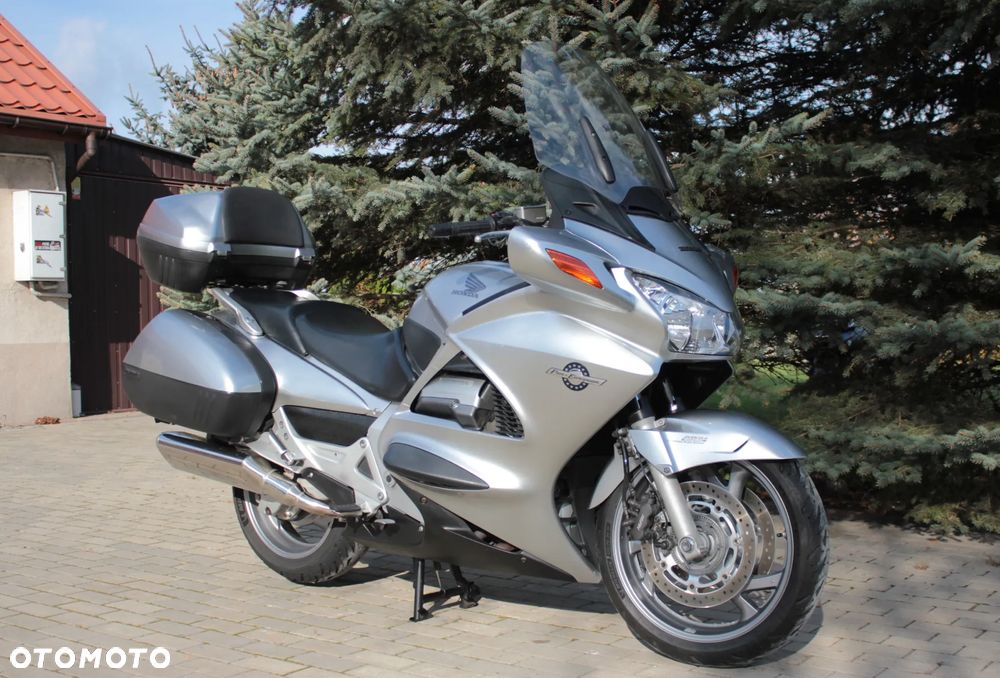 Honda ST - 36