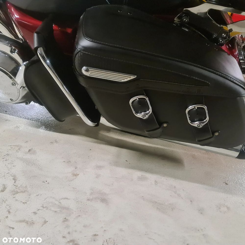 Harley-Davidson Touring Road King - 16