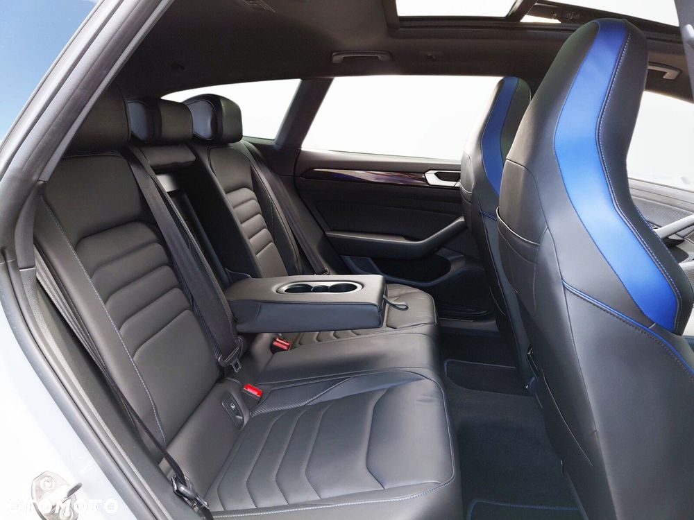 Volkswagen Arteon 2.0 TSI 4Motion R DSG - 14