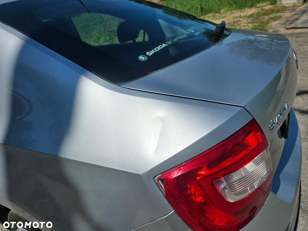 Skoda RAPID 1.2 TSI Edition - 7