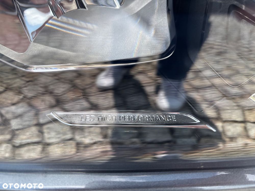 Mercedes-Benz CLA 200 AMG Line 7G-DCT - 34
