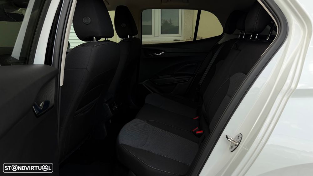 Skoda Fabia 1.0 TSI Selection DSG - 27