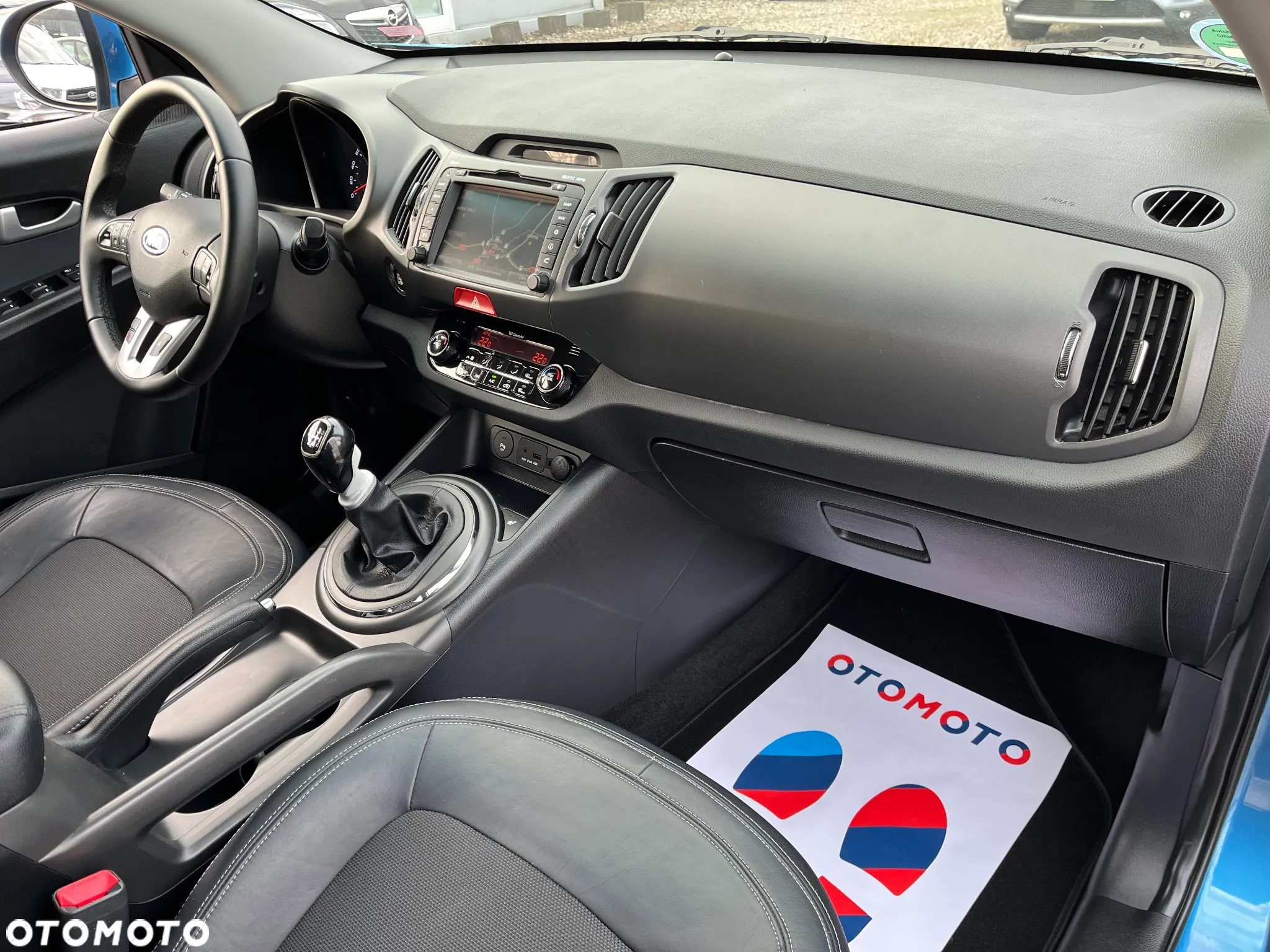 Kia Sportage 2.0 CRDI M AWD - 37