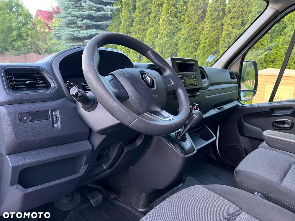 Renault Master - 25